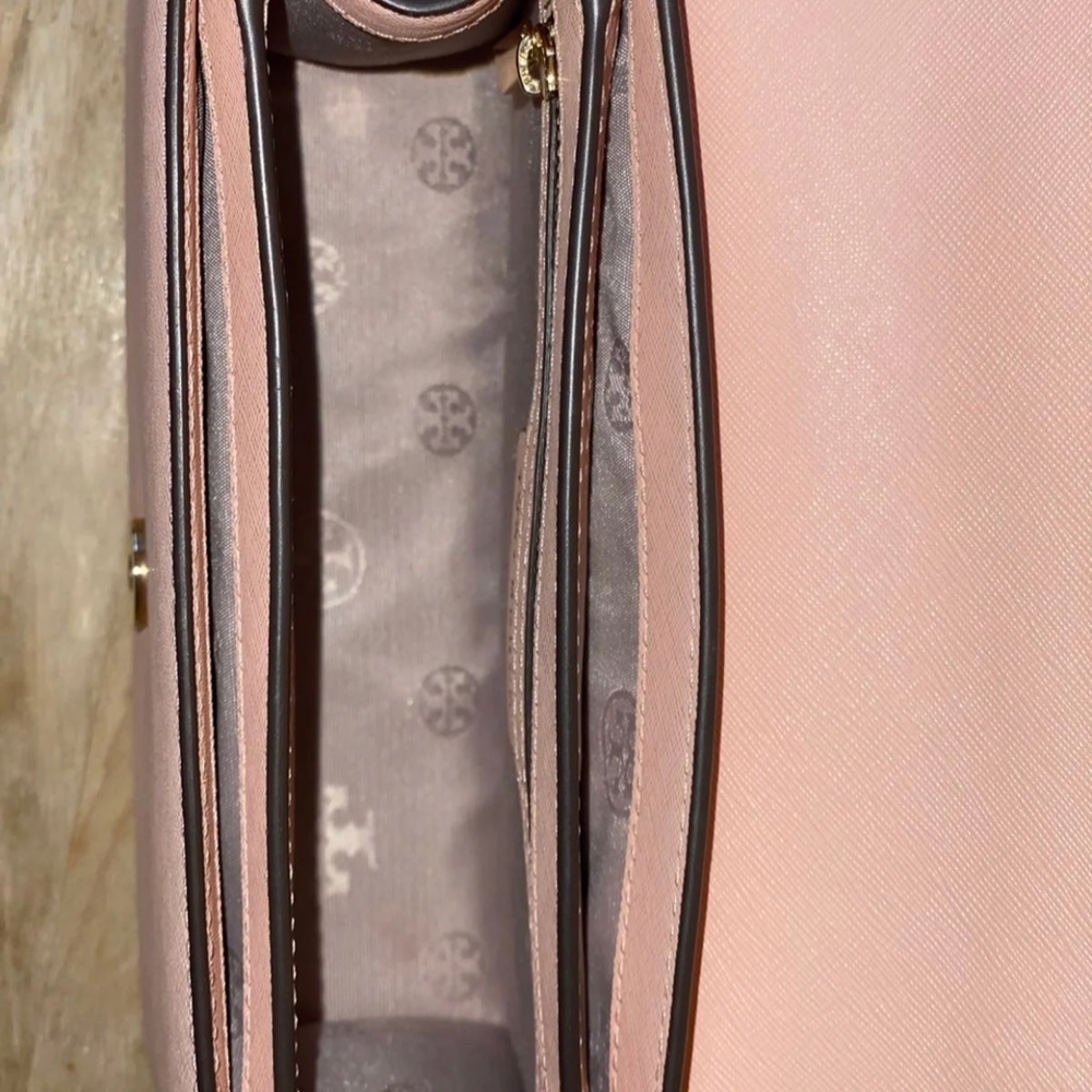 Tory Burch Bag - Picture 7 of 8
